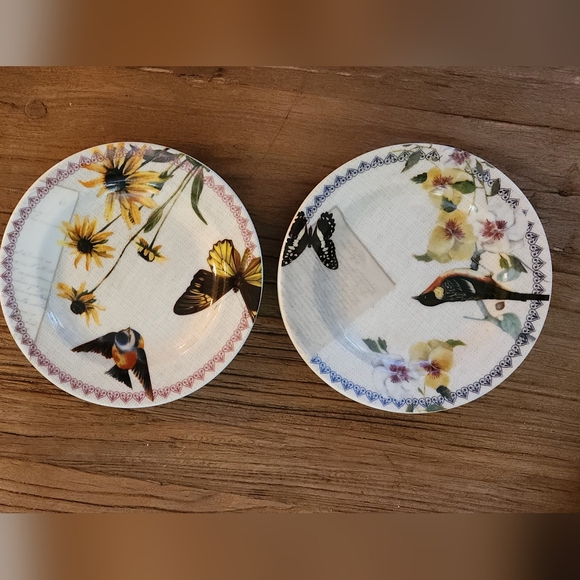 222 Fifth Summerville Fine China set of 4 - Picture 3 of 8